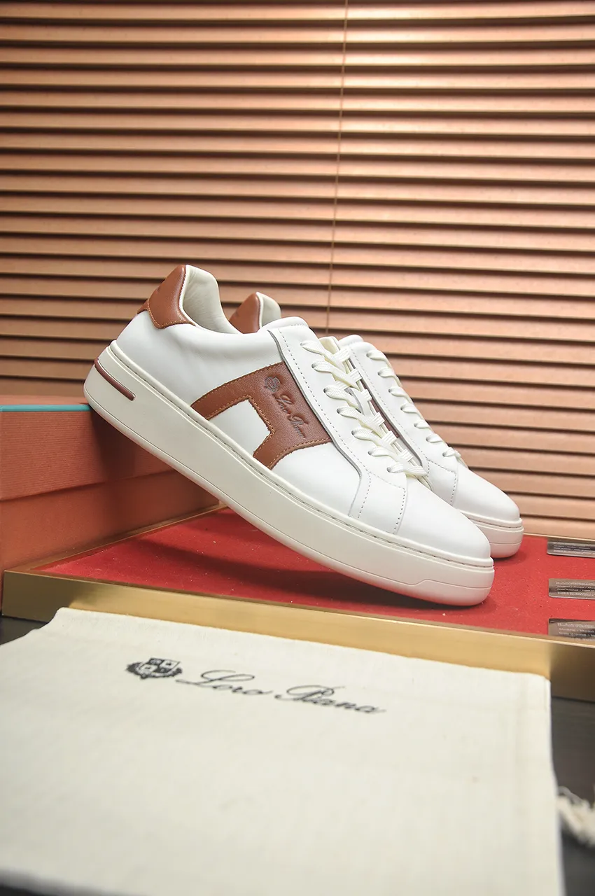 Men's men's shoes 💰580💶[𝐥𝐨𝐫𝐨 𝐏𝐢𝐚𝐧𝐚] lp classic loafers, an Italian treasure brand, the only brand that can match Hermès! Only after wearing it do we realize that we cannot let down our feet. The upper is imported cashmere, the lining of water-dyed cowhide ➕ the cowhide feet, the official original glass rubber outsole, and the pendant. Exclusive original packaging (tag ➕ brand paper ➕ outer box ➕ hand bag) code number: 38-46 (45 46 customized)